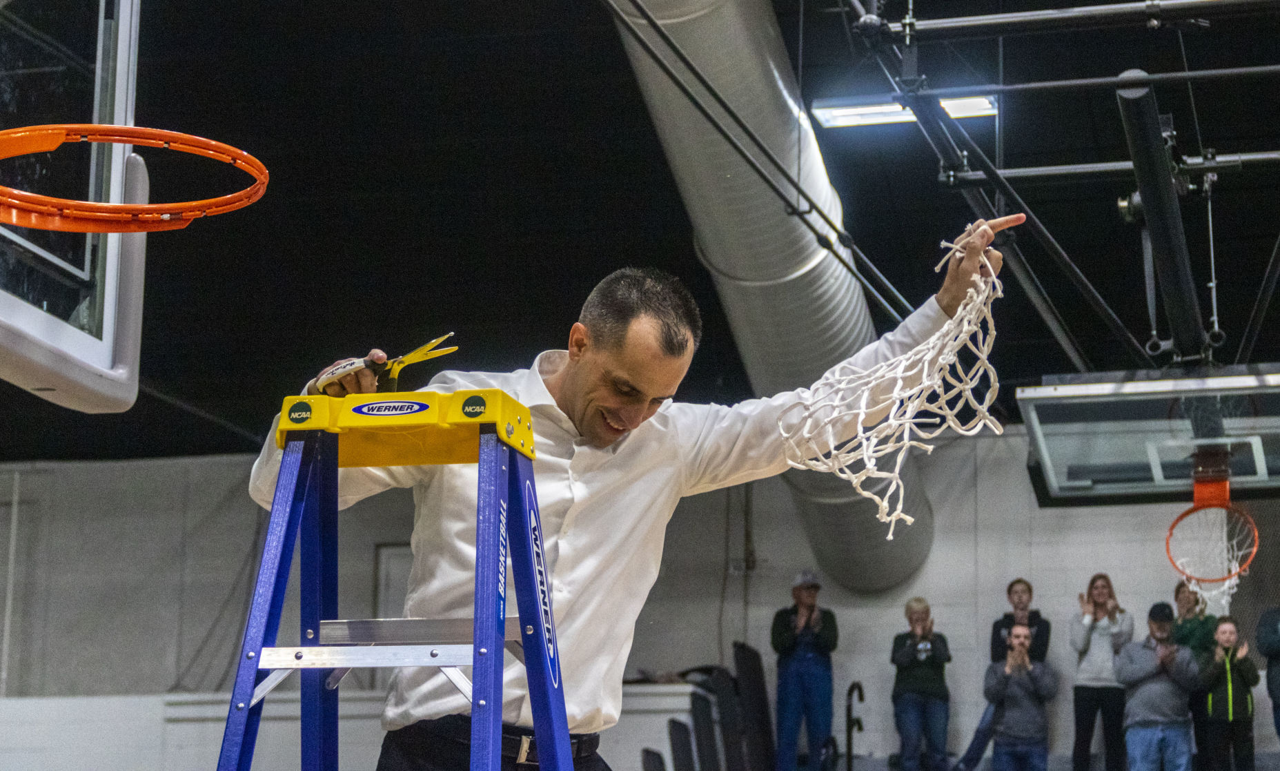 Coach Mac nets regoinal title